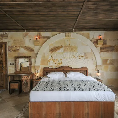 Hotel Peace Stone House 3*