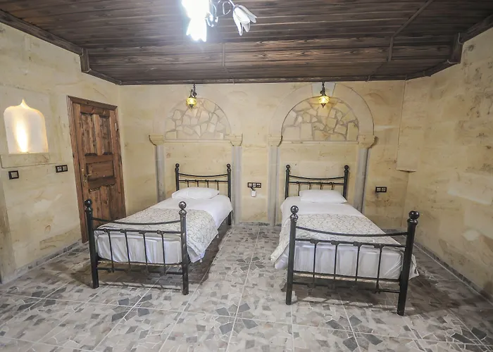 Peace Stone House Hotel 3*